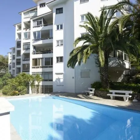 Casas De Cascais: Ap E Piscina